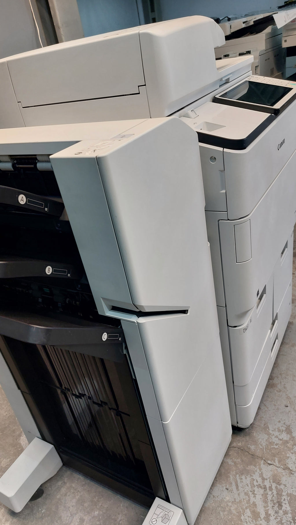 Canon IR Advance 6565i